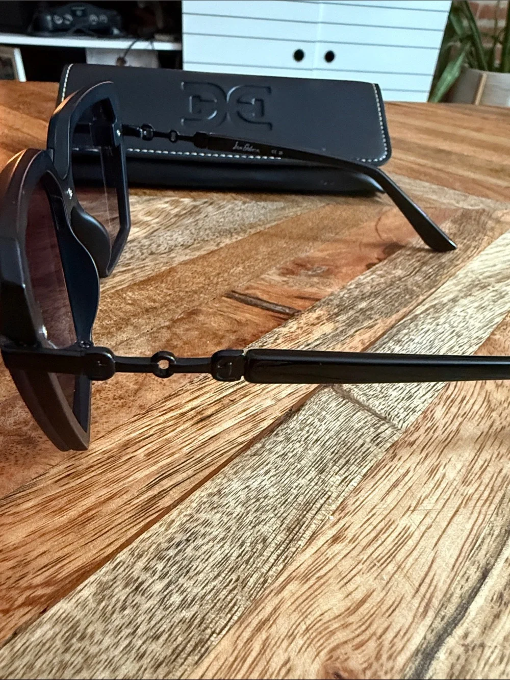 Sam Edelman Black Sunglasses with Embossed Logo Case